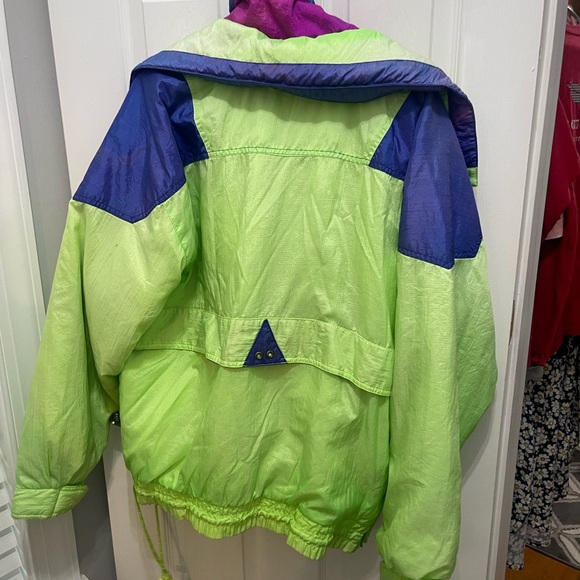 Retro Green and Purple Ski Jacket with Insulation - Picture 11 of 13